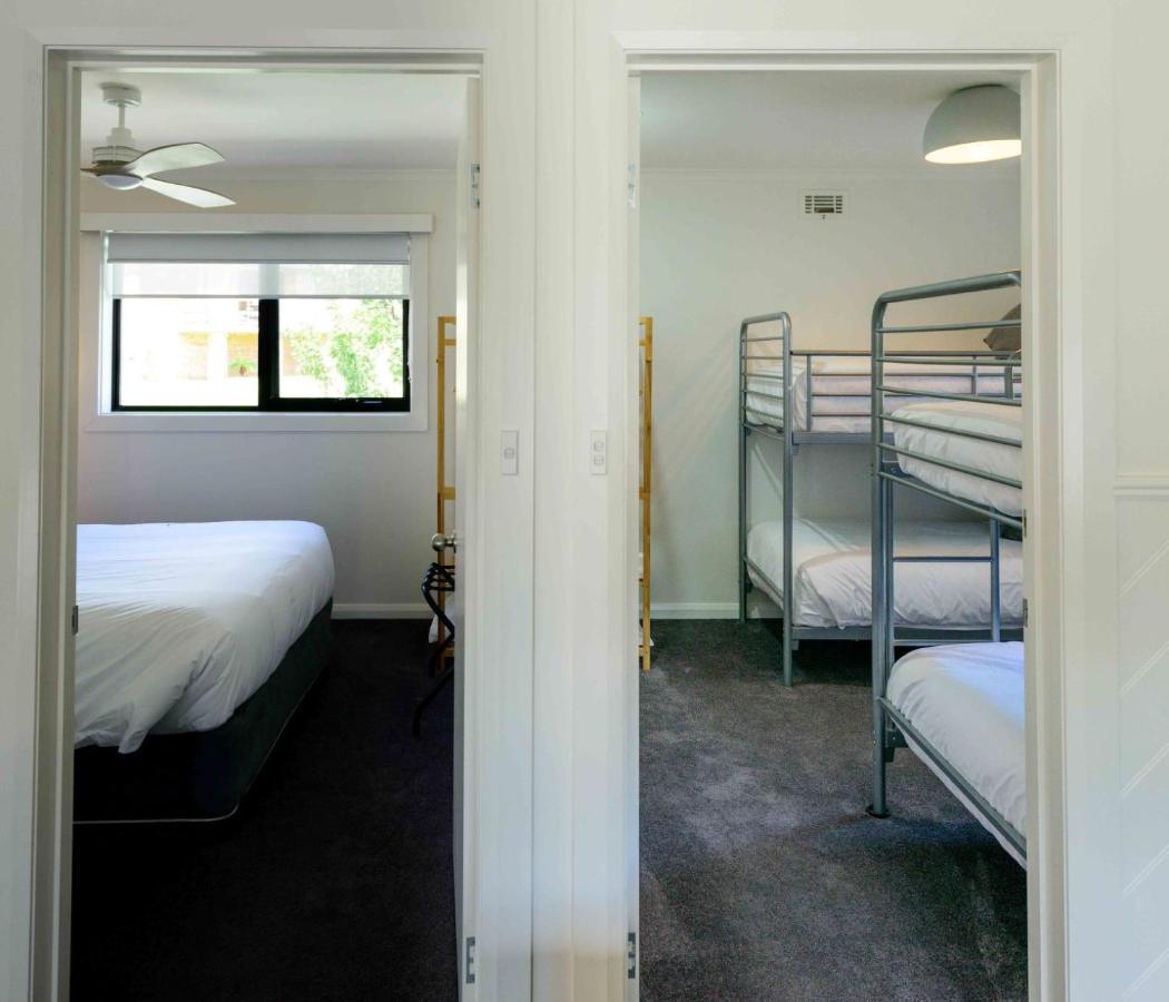 โฮมเลีย แอคคอมมอเดชัน Aparthotel เซนต์เฮเลนส์ ภายนอก รูปภาพ