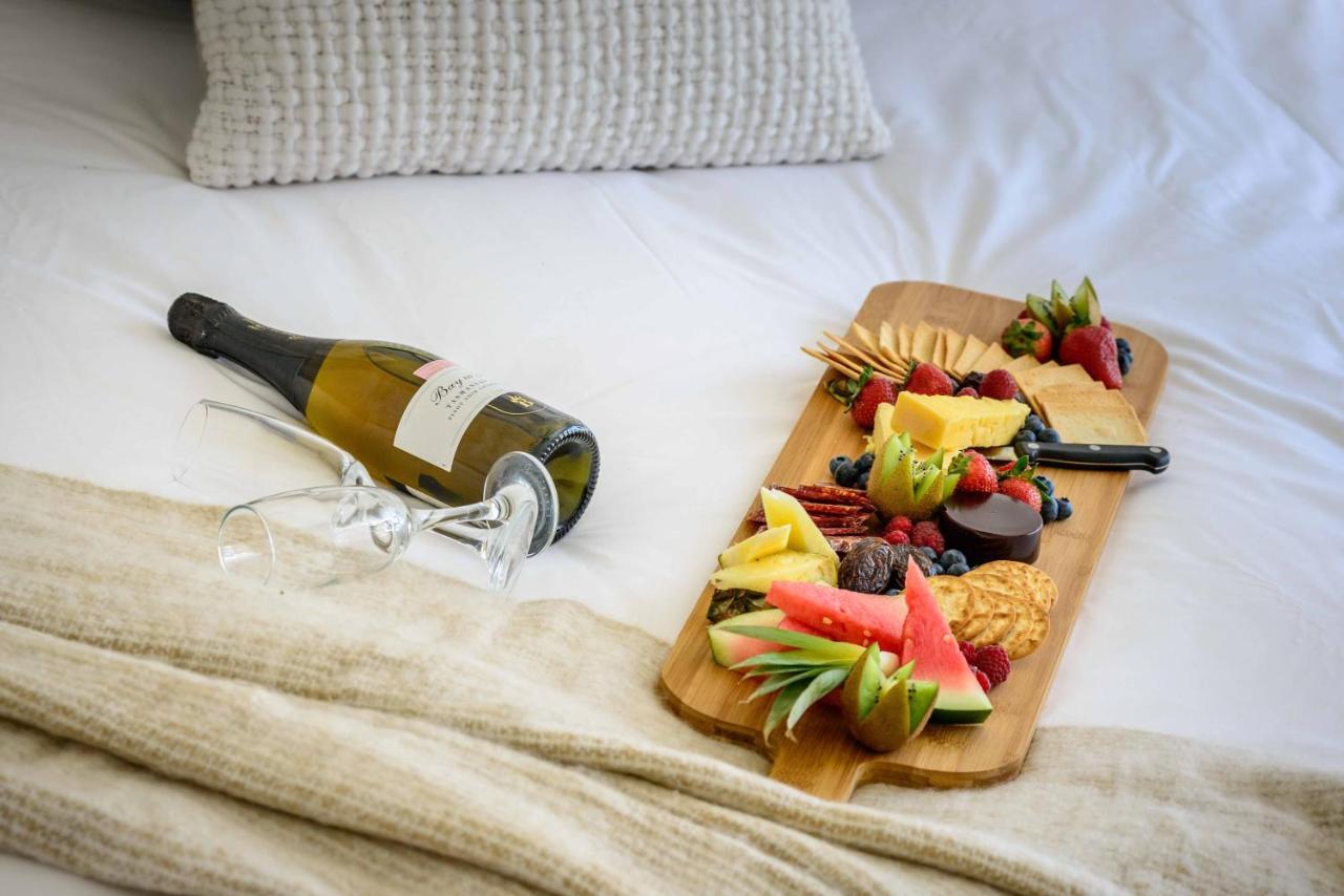 โฮมเลีย แอคคอมมอเดชัน Aparthotel เซนต์เฮเลนส์ ภายนอก รูปภาพ